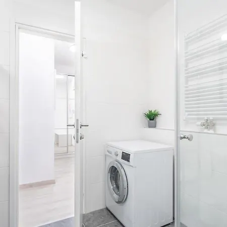 Apartament Modern Bright Place With Terrace