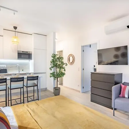Modern Bright Place With Terrace Апартаменты Будапешт